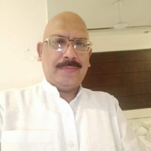 DR. DINESH MANCHANDA